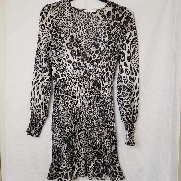 M Boutique Idem Ditto Women's Small Leopard Print Mini Smocked Dress - Picture 4 of 4